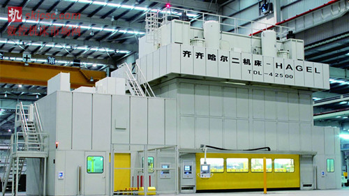 TDL-4 2500 多工位自动冲压生产线 TDL-4 2500 多工位自动冲压生产线